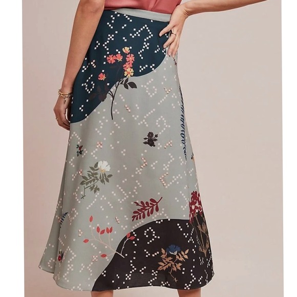 Anthropologie x SAHIL KOCHHAR Koyal Floral Applique Midi Skirt, (Sky)Gray Blue,M - Picture 8 of 13
